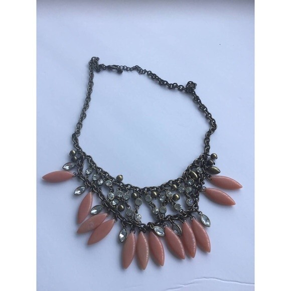 Peach Bib Necklace - Picture 2 of 2
